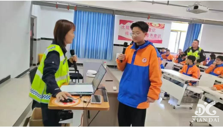 交通安全伴我行，守護平安佑童心｜南昌現(xiàn)代外國語學校舉辦交通安全講座